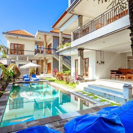 D'Canggu Homestay Exterior photo