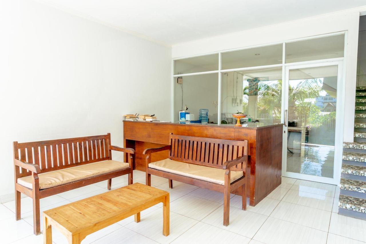 D'Canggu Homestay Exterior photo